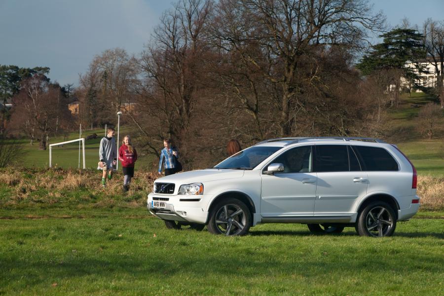  Volvo XC90 R-Design 2012 года  (UK) (фото 36 из 36)